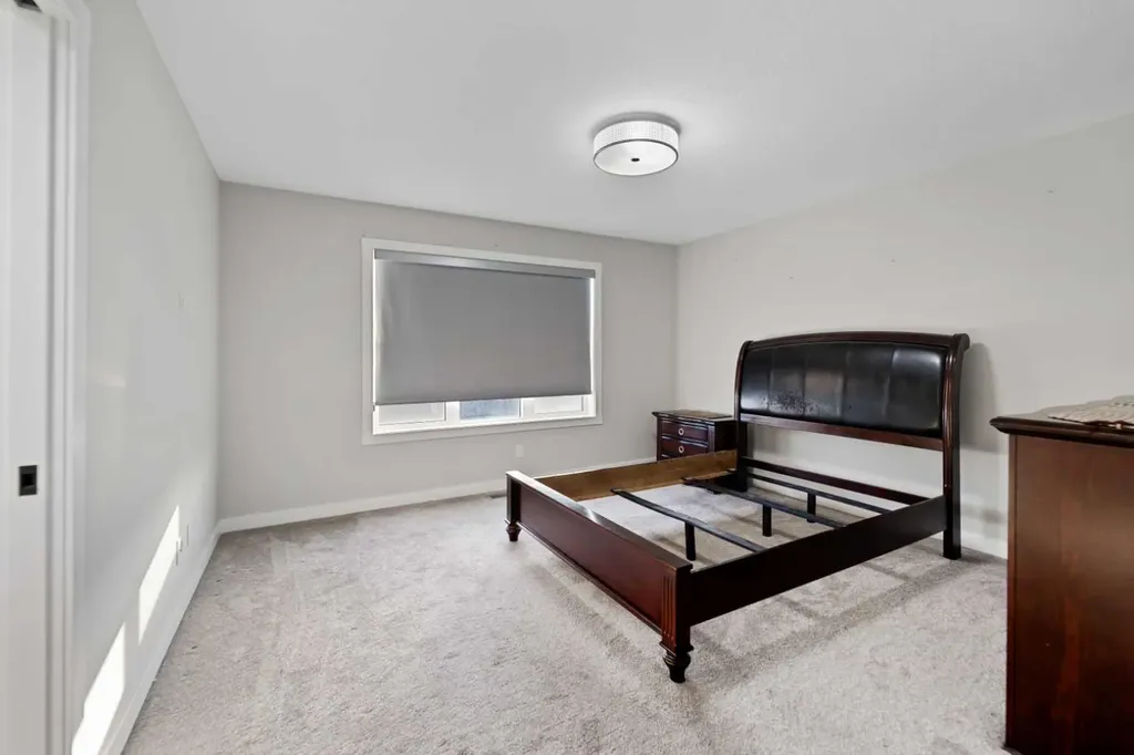 149 Corner Ridge Mews NE Calgary AB T3J 1X5
