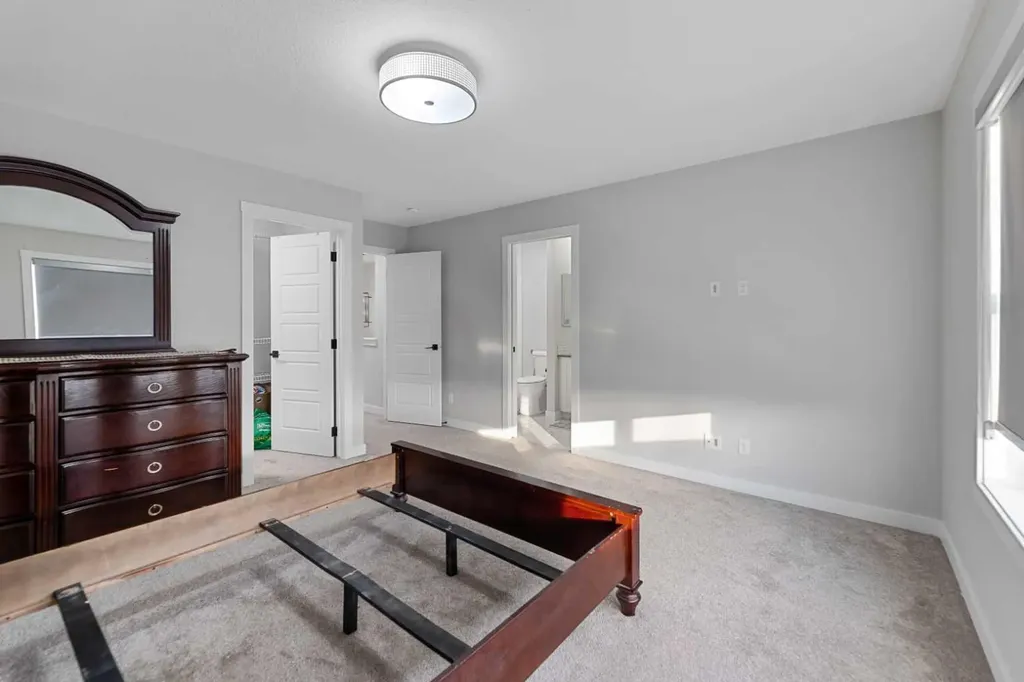149 Corner Ridge Mews NE Calgary AB T3J 1X5