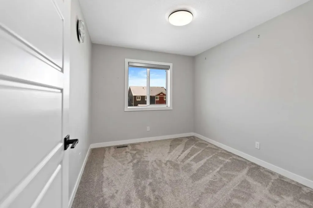 149 Corner Ridge Mews NE Calgary AB T3J 1X5