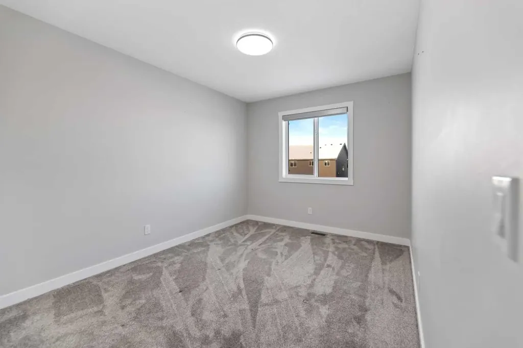 149 Corner Ridge Mews NE Calgary AB T3J 1X5