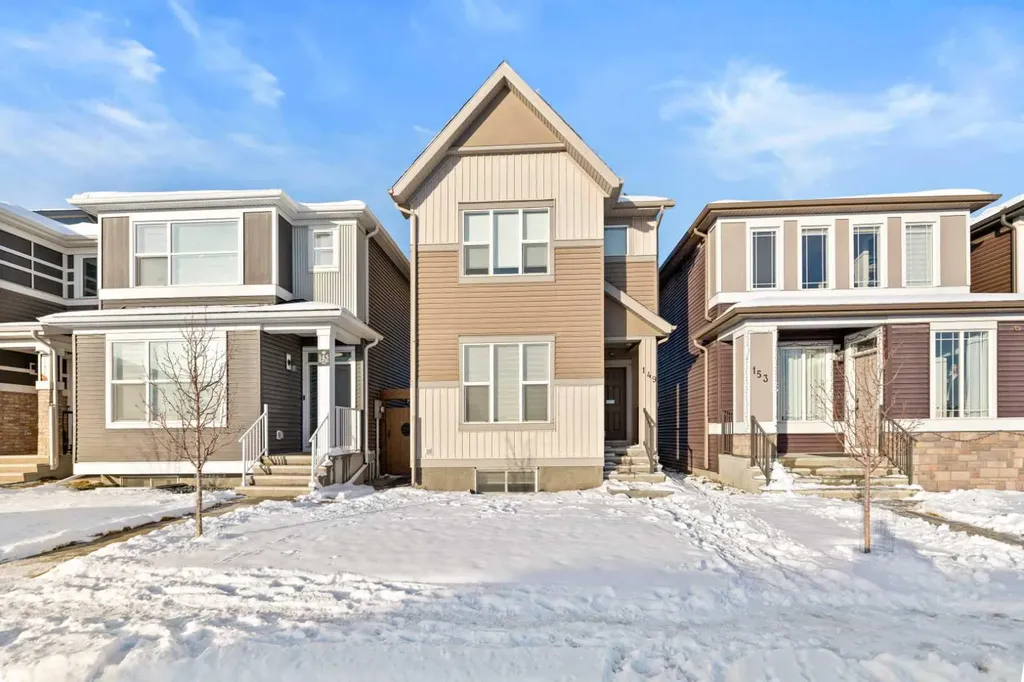 149 Corner Ridge Mews NE Calgary AB T3J 1X5