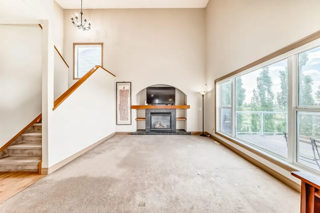 224 Springmere Road Chestermere AB T1X 1R3
