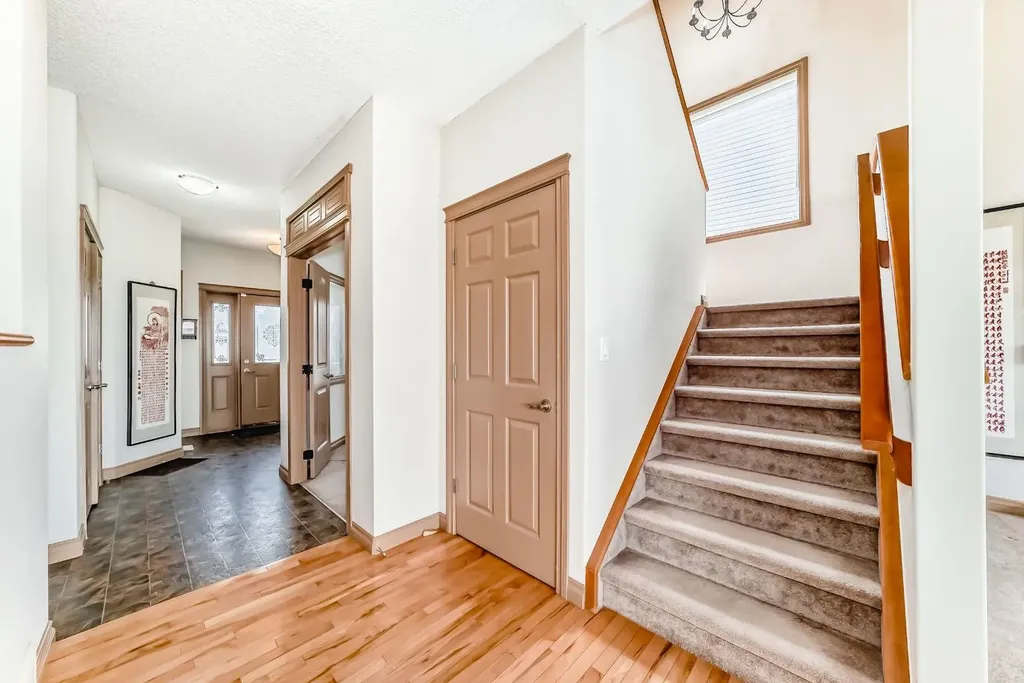 224 Springmere Road Chestermere AB T1X 1R3