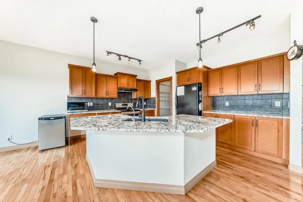 224 Springmere Road Chestermere AB T1X 1R3