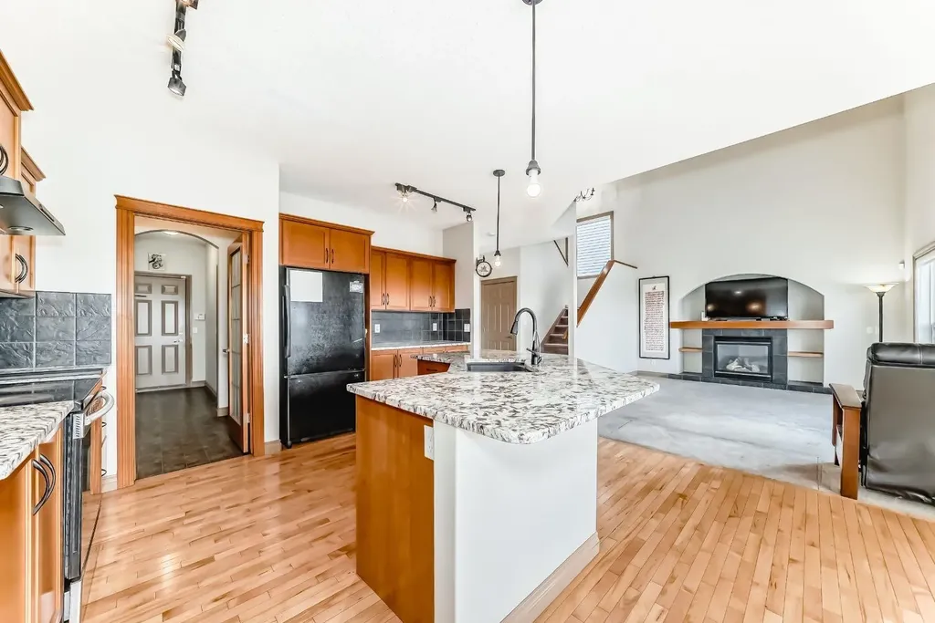 224 Springmere Road Chestermere AB T1X 1R3