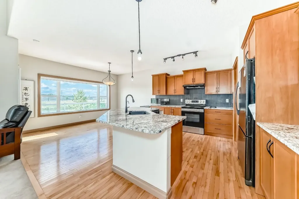 224 Springmere Road Chestermere AB T1X 1R3