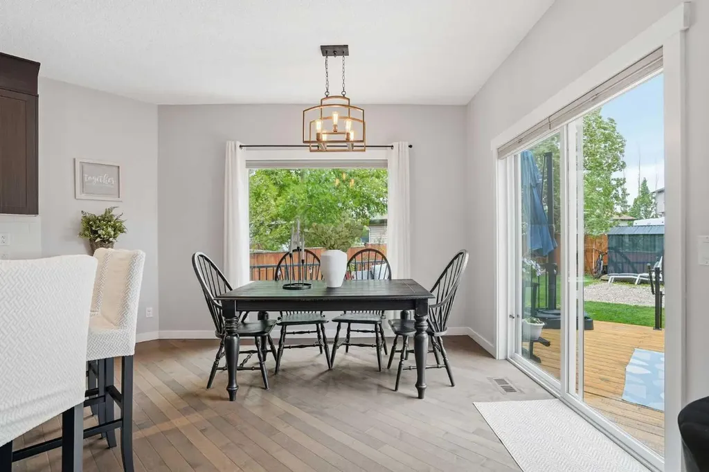 143 Elgin Meadows Way SE Calgary AB T2Z 0S2