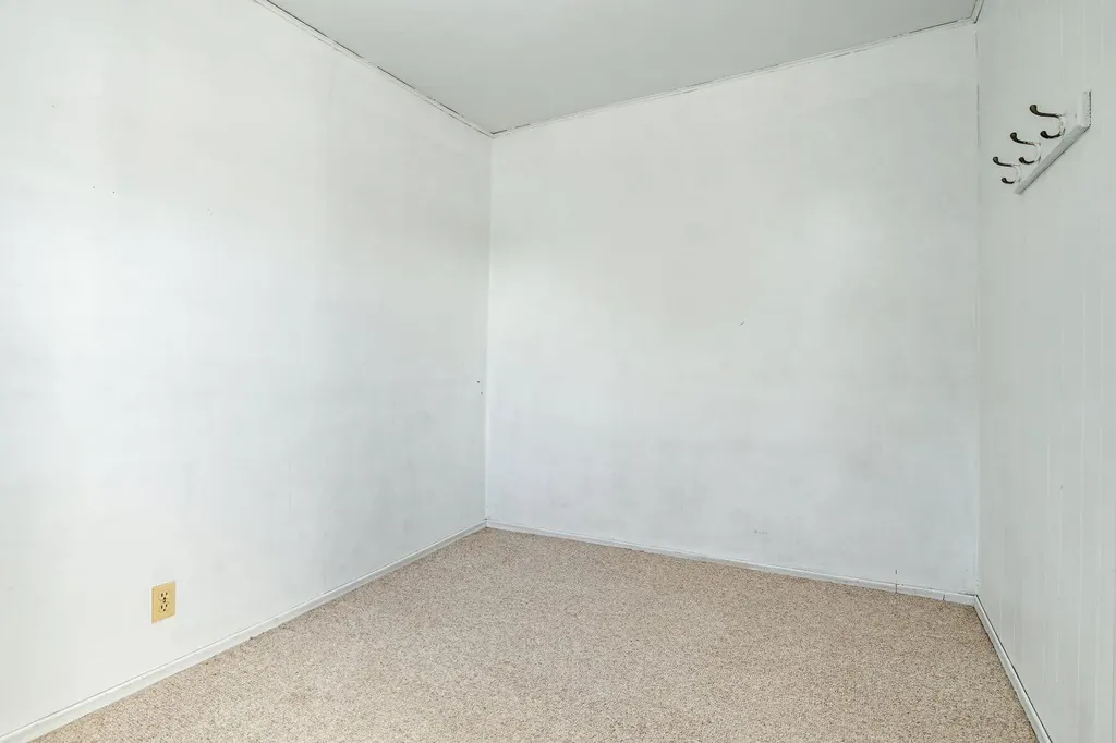 2729 216 Street Bellevue AB T0K0E0