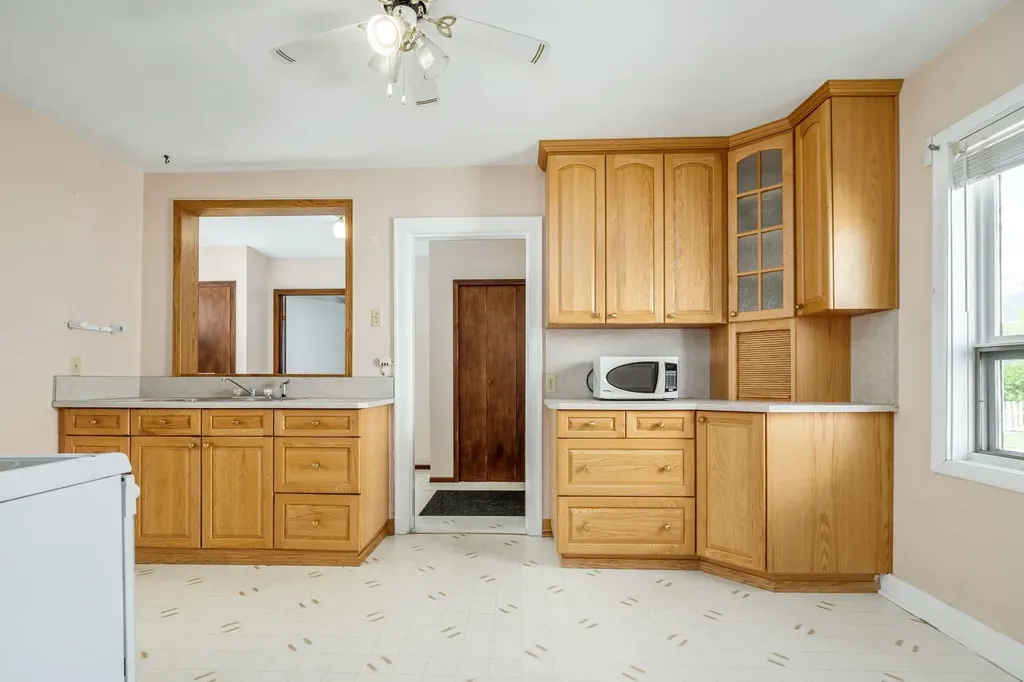 2729 216 Street Bellevue AB T0K0E0