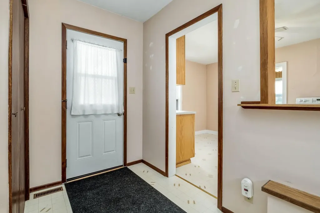 2729 216 Street Bellevue AB T0K0E0
