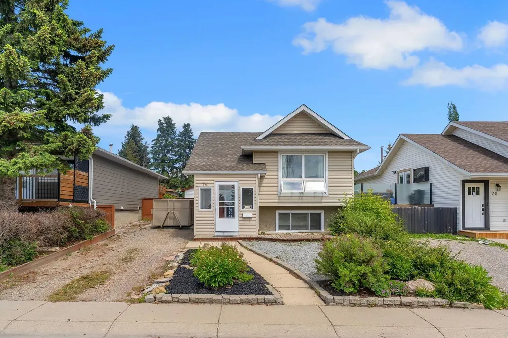 74 Eldorado Road SE Airdrie AB T4B 1C1
