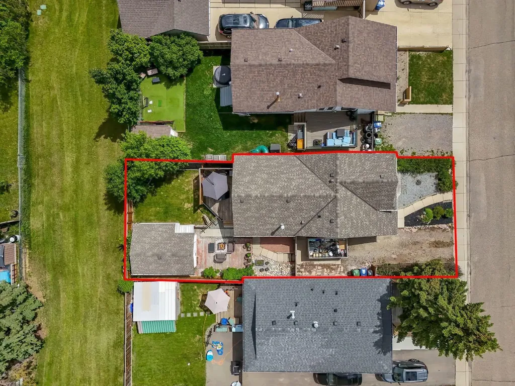74 Eldorado Road SE Airdrie AB T4B 1C1