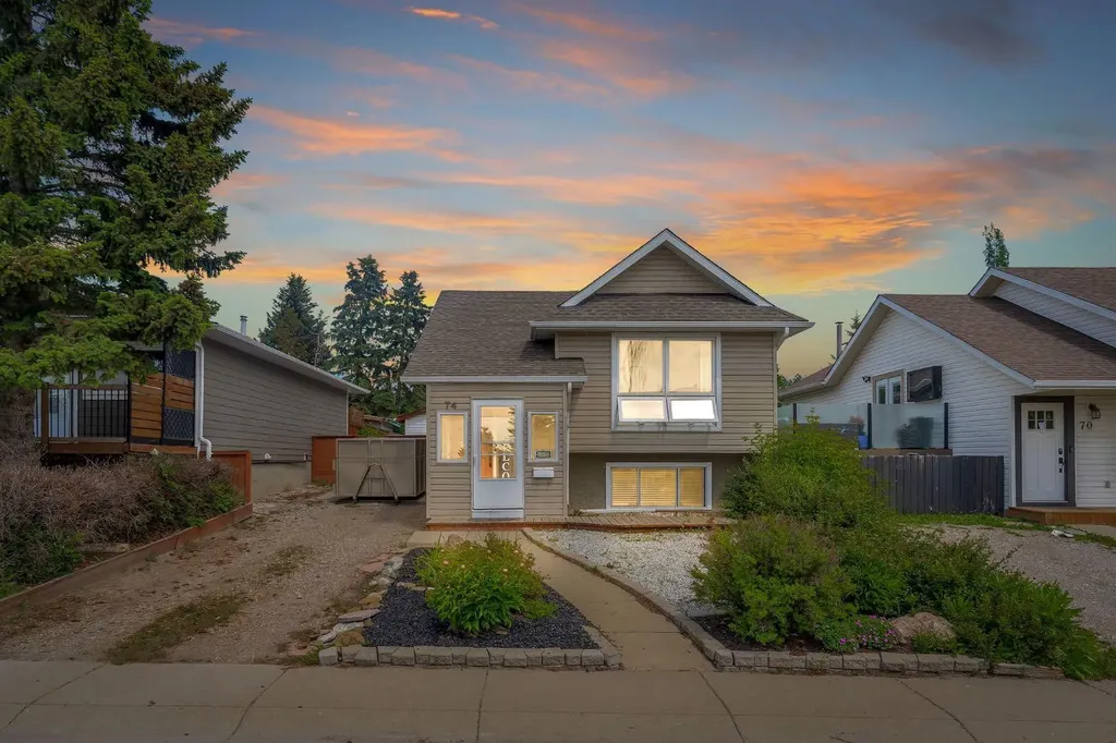 74 Eldorado Road SE Airdrie AB T4B 1C1