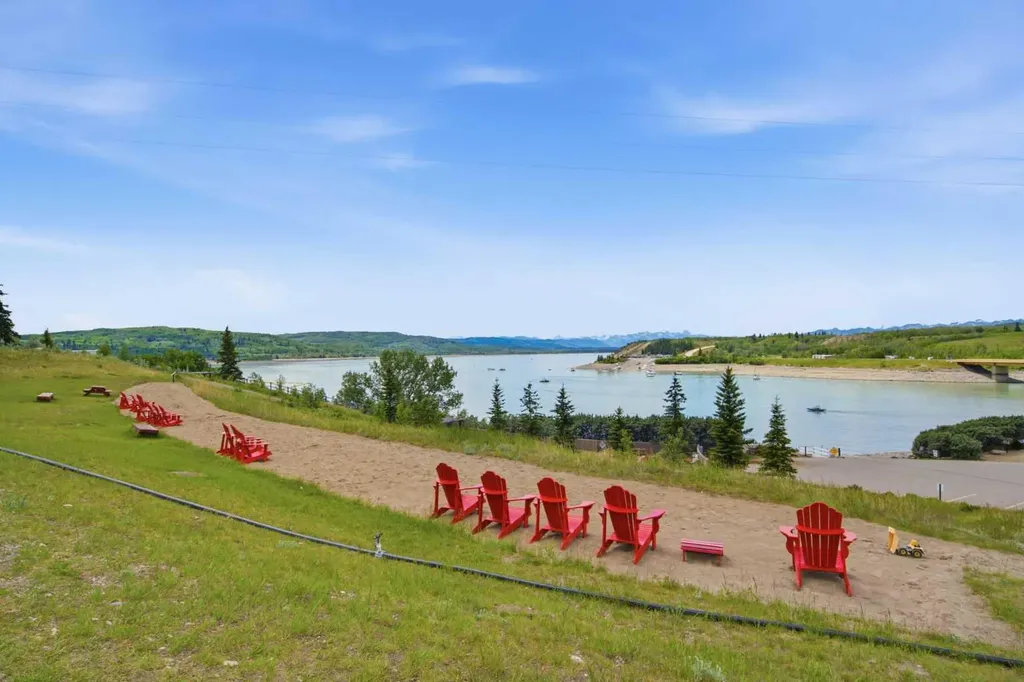 505 Cottageclub Bay Rural Rocky View County AB T4C 0A2