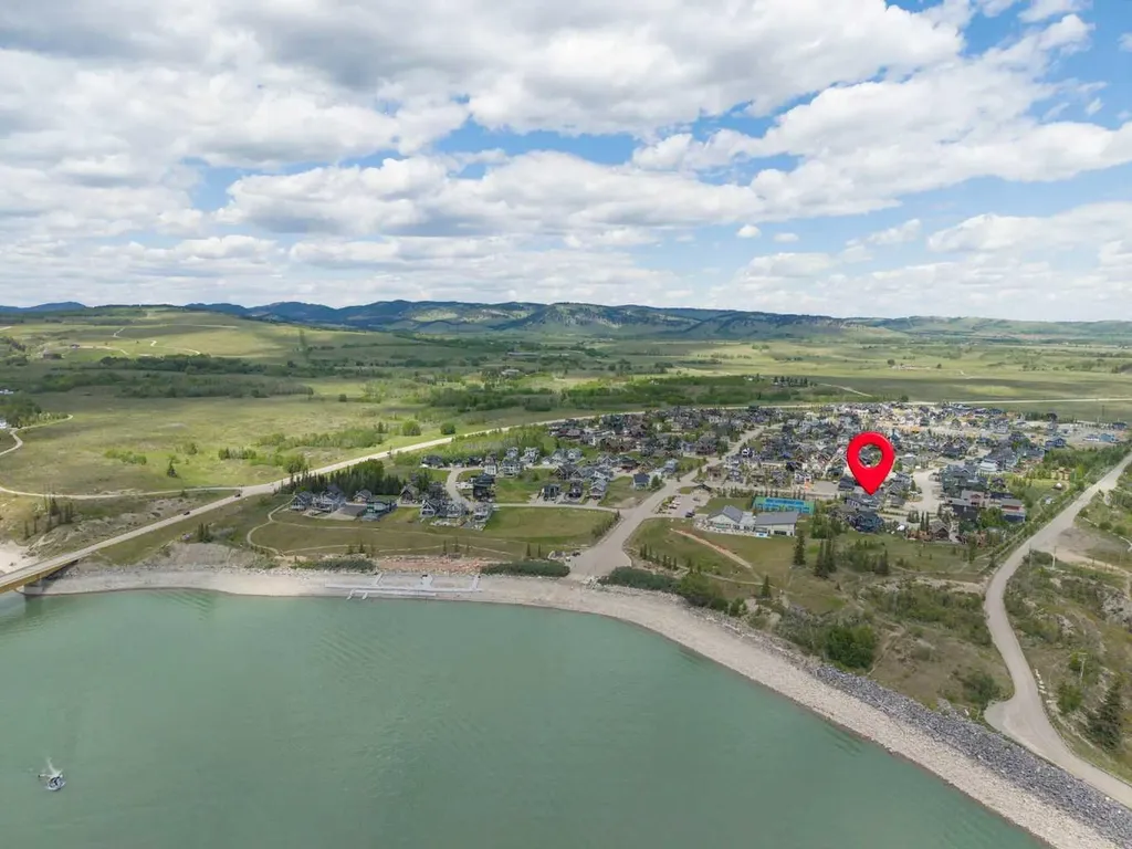 505 Cottageclub Bay Rural Rocky View County AB T4C 0A2
