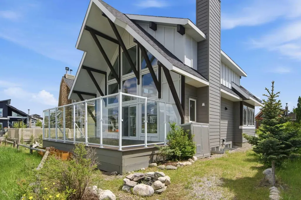 505 Cottageclub Bay Rural Rocky View County AB T4C 0A2