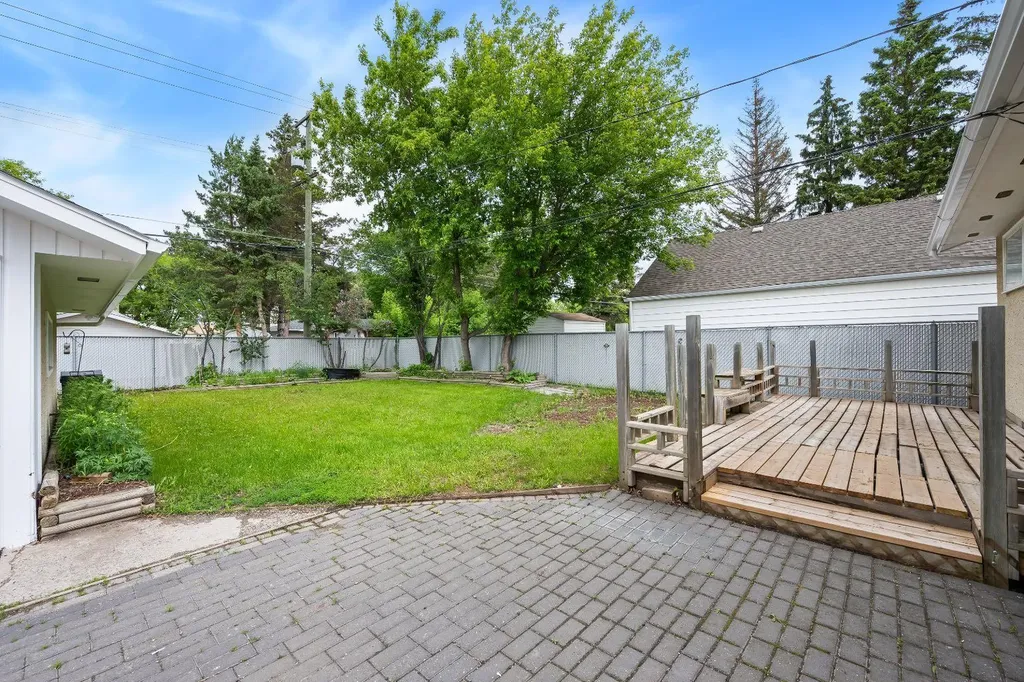 5510 45 Street Lloydminster AB T9V 0C2