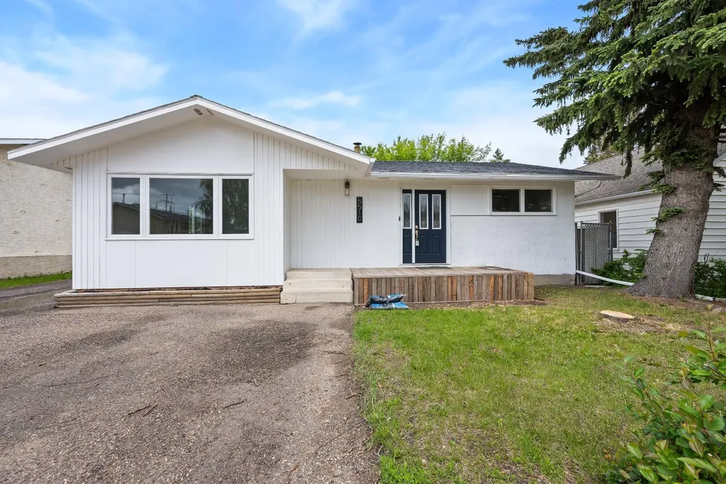 5510 45 Street Lloydminster AB T9V 0C2