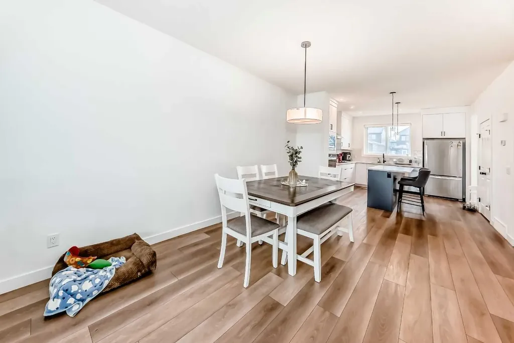 1609 Chinook Gate Drive SW Airdrie AB T4B 5J4