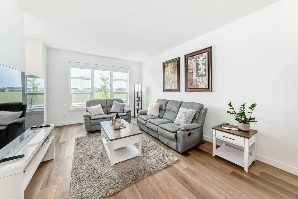 1609 Chinook Gate Drive SW Airdrie AB T4B 5J4