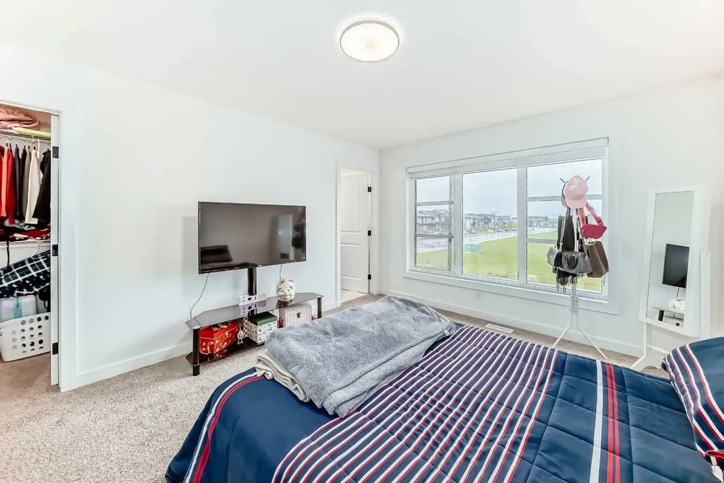 1609 Chinook Gate Drive SW Airdrie AB T4B 5J4