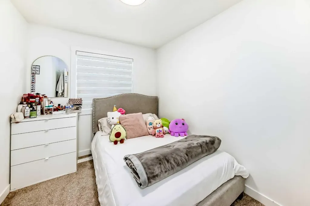 1609 Chinook Gate Drive SW Airdrie AB T4B 5J4