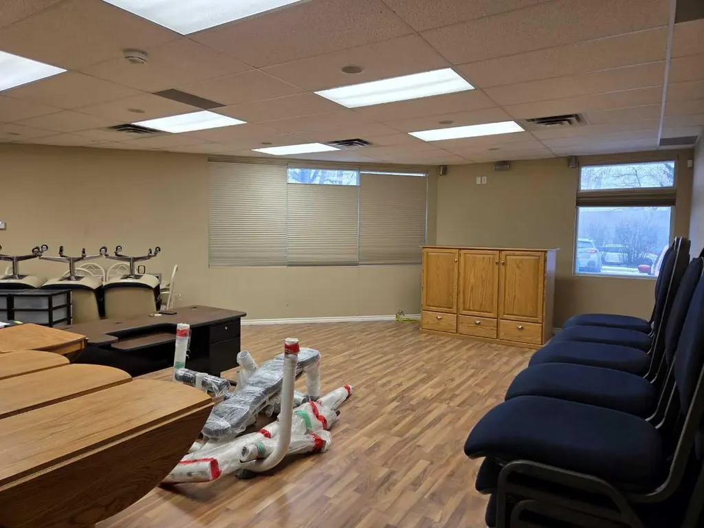 5917 1a Street SW Calgary AB T2H 0G4