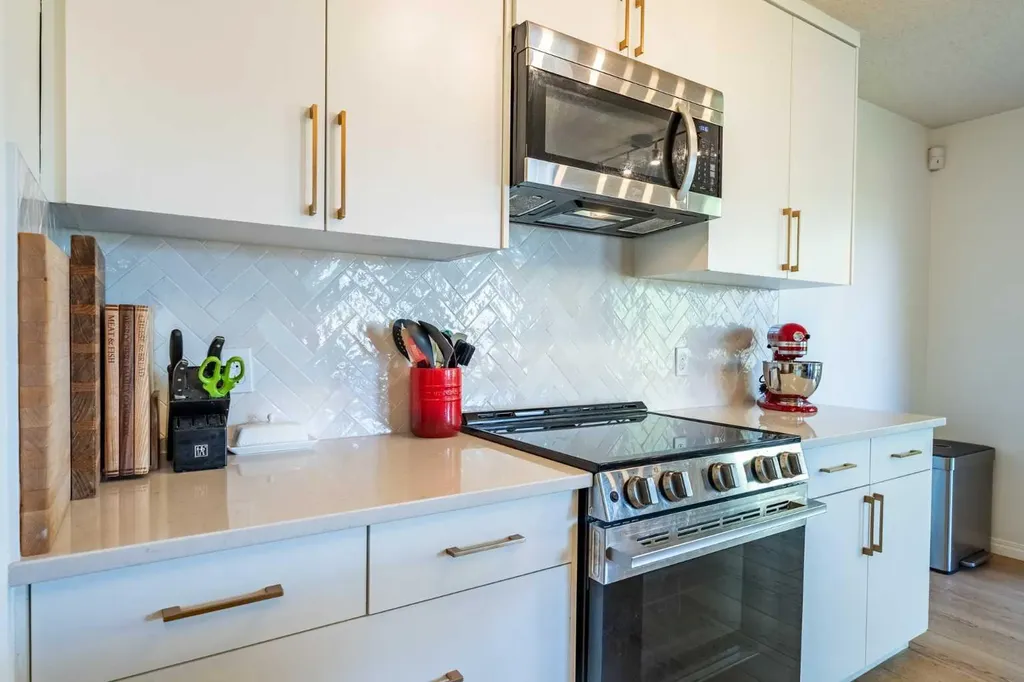 76 Cranfield Place SE Calgary AB T3M 1B3