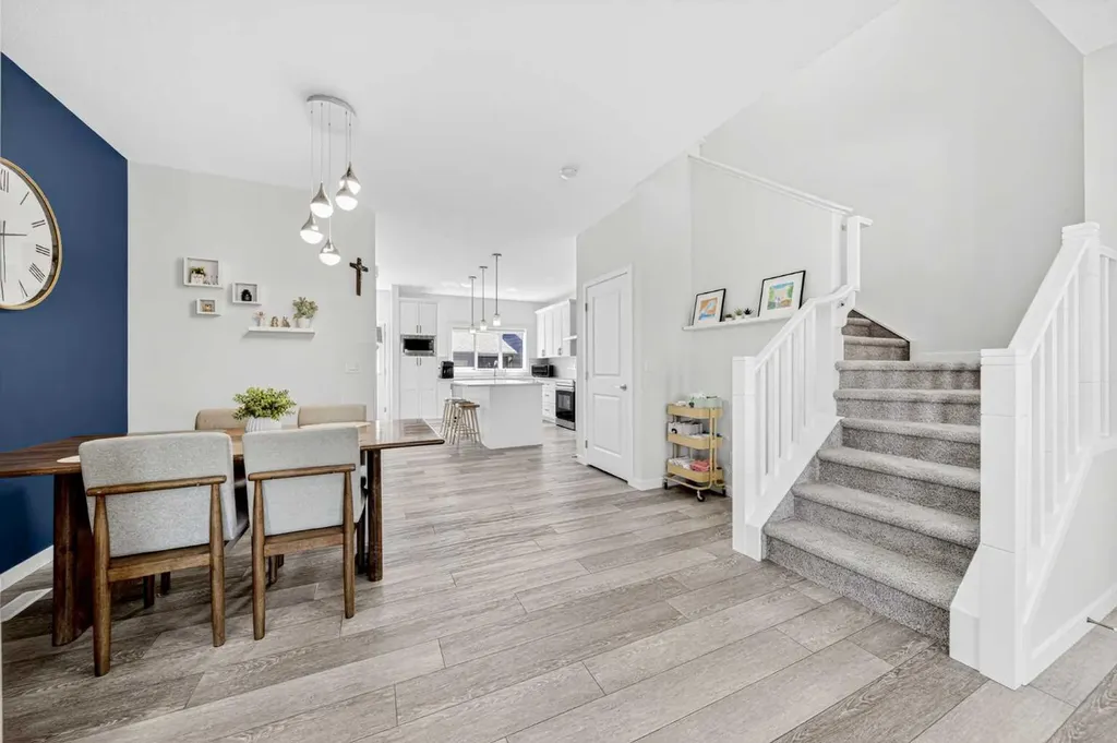 170 Magnolia Square SE Calgary AB T3M 2W5