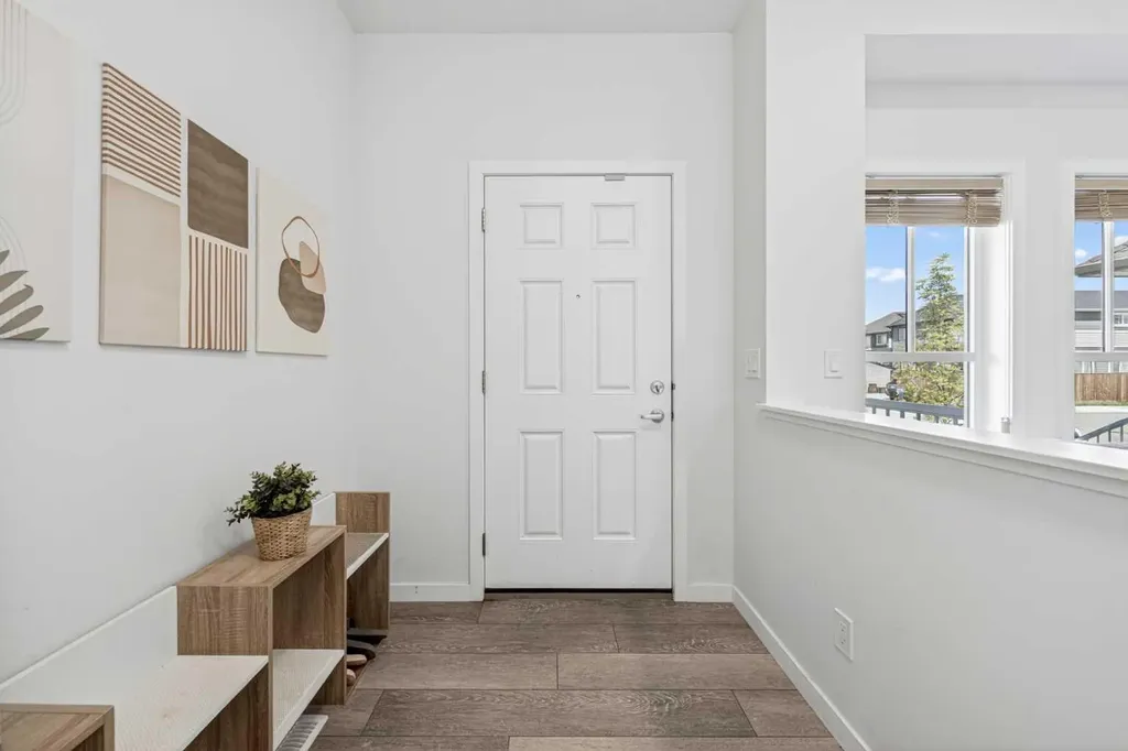 170 Magnolia Square SE Calgary AB T3M 2W5