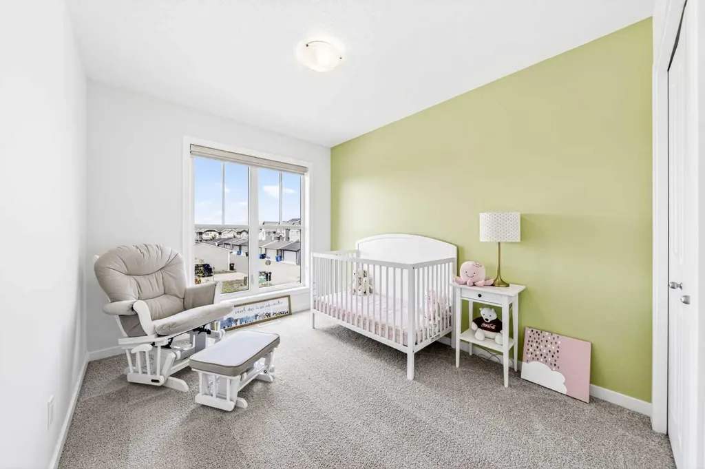 170 Magnolia Square SE Calgary AB T3M 2W5