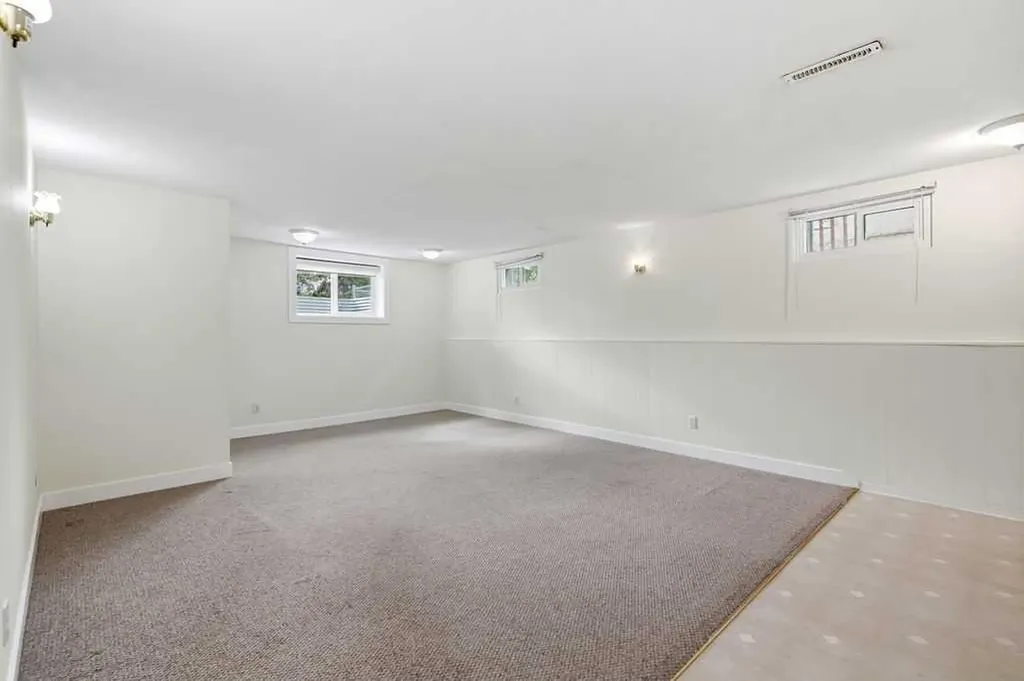 7428 23 Street SE Calgary AB T2C 0X9