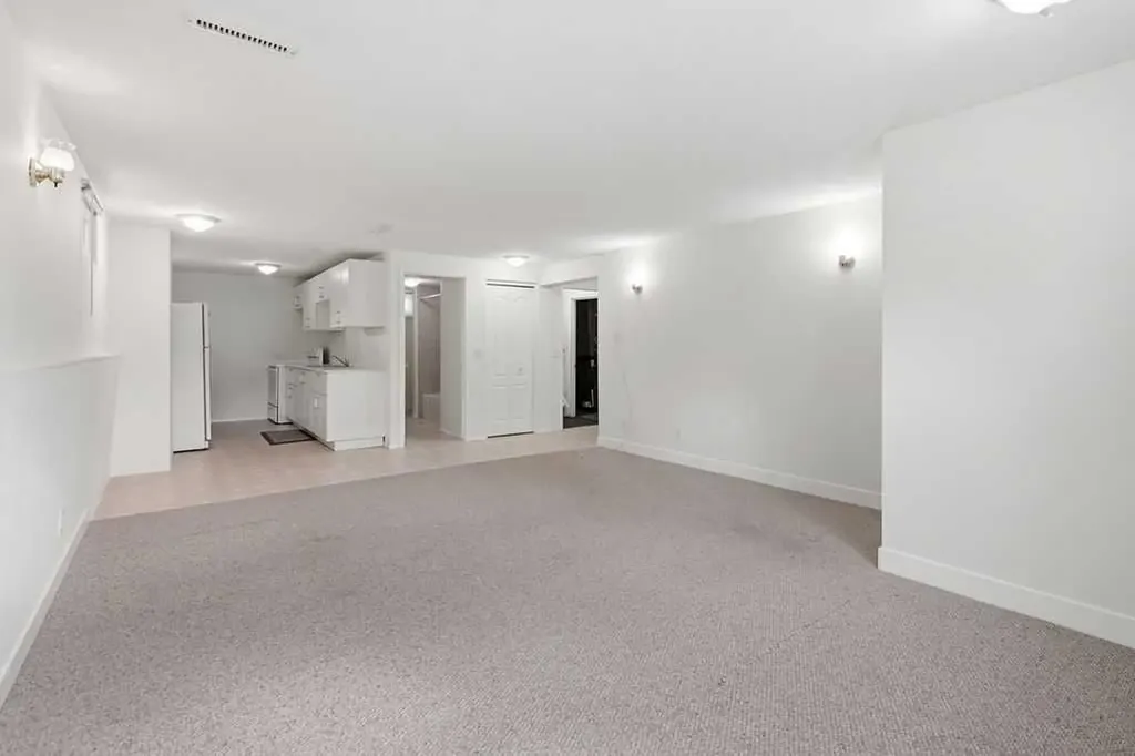 7428 23 Street SE Calgary AB T2C 0X9