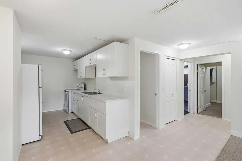 7428 23 Street SE Calgary AB T2C 0X9