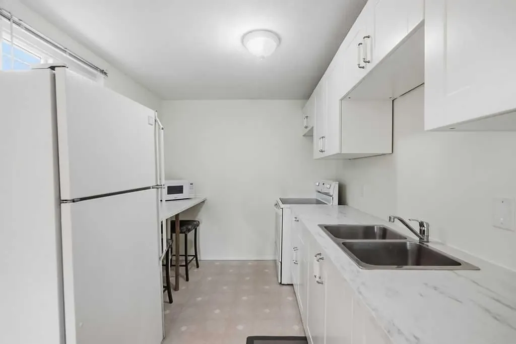 7428 23 Street SE Calgary AB T2C 0X9