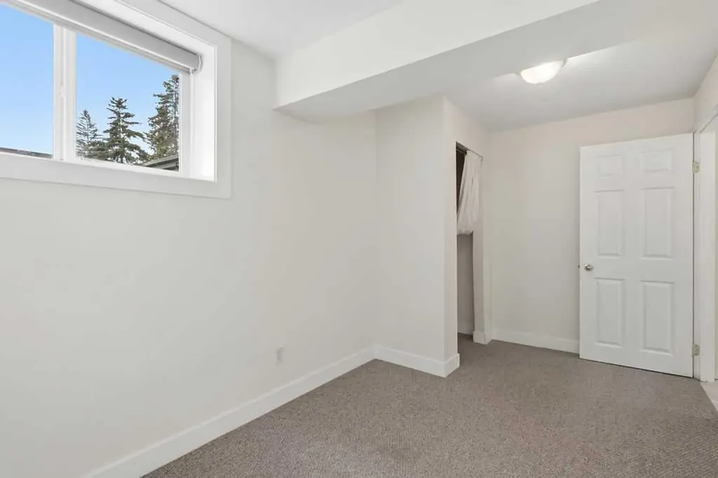 7428 23 Street SE Calgary AB T2C 0X9