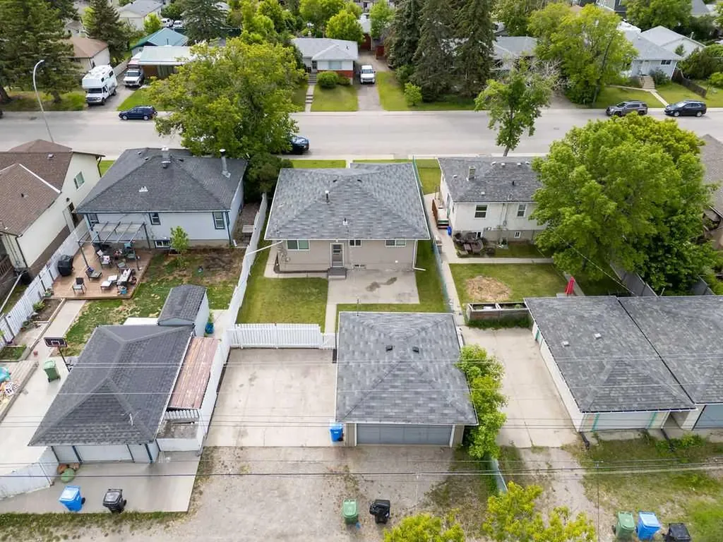7428 23 Street SE Calgary AB T2C 0X9