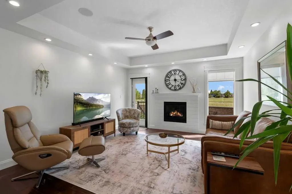 7 Michener Boulevard Red Deer AB T4P 0M6