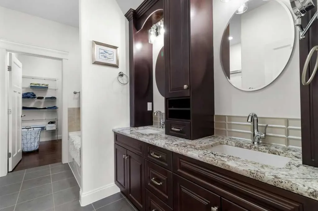 7 Michener Boulevard Red Deer AB T4P 0M6