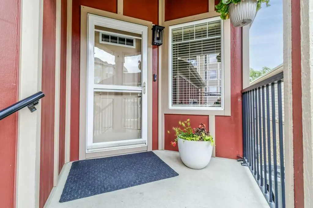 7 Michener Boulevard Red Deer AB T4P 0M6