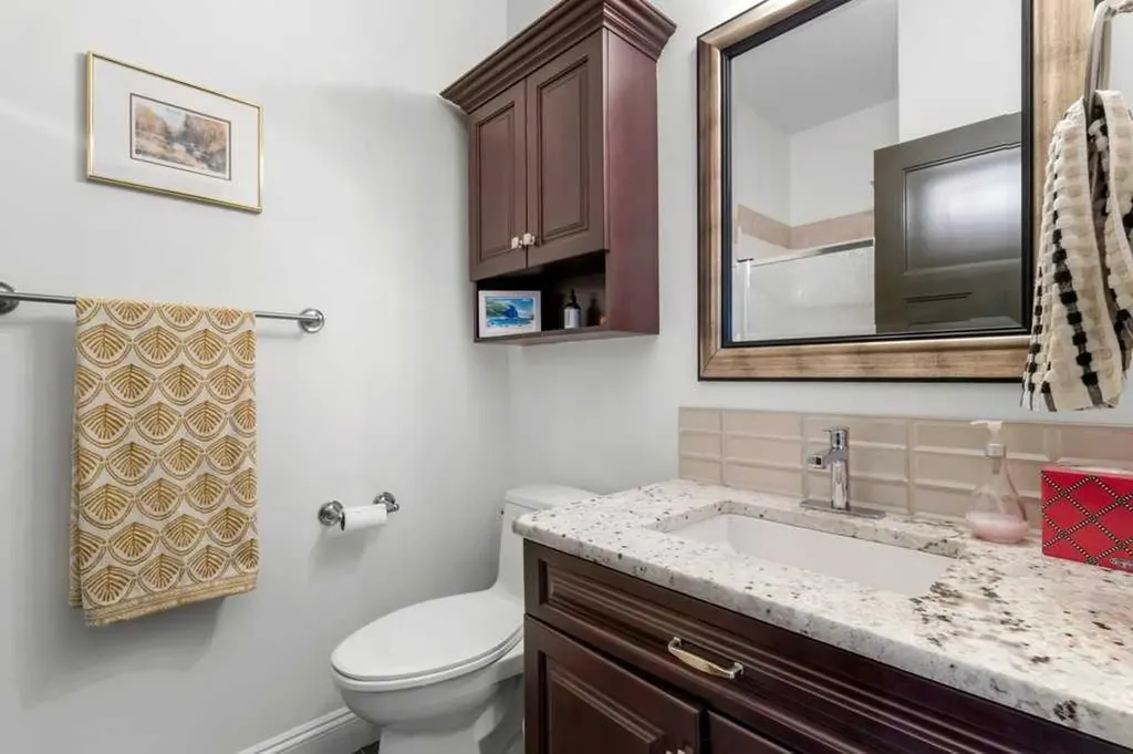 7 Michener Boulevard Red Deer AB T4P 0M6