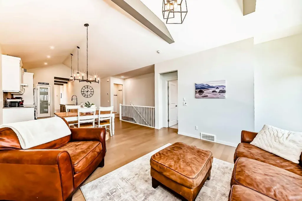 55 Fireside Circle Cochrane AB T4C 1P5
