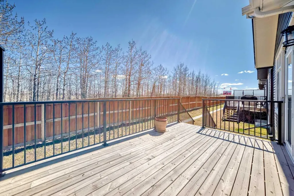 55 Fireside Circle Cochrane AB T4C 1P5
