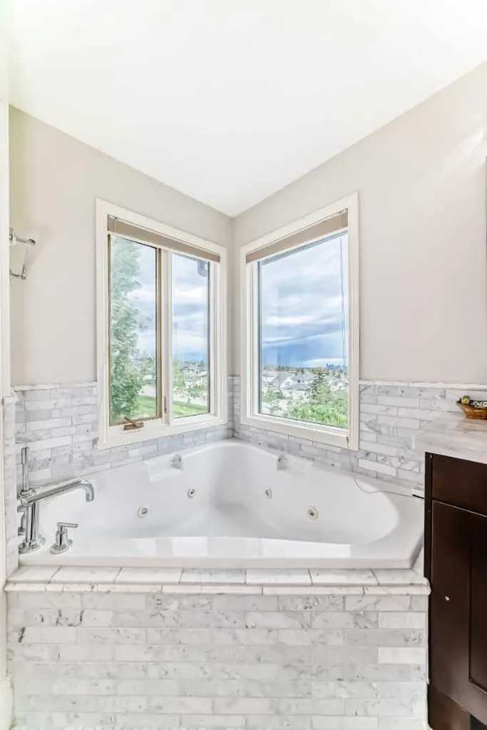 103 Arbour Vista Road NW Calgary AB T3G 5G3