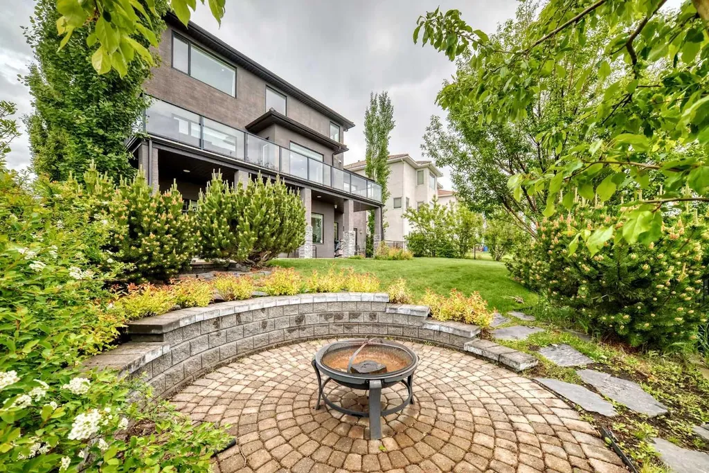 103 Arbour Vista Road NW Calgary AB T3G 5G3