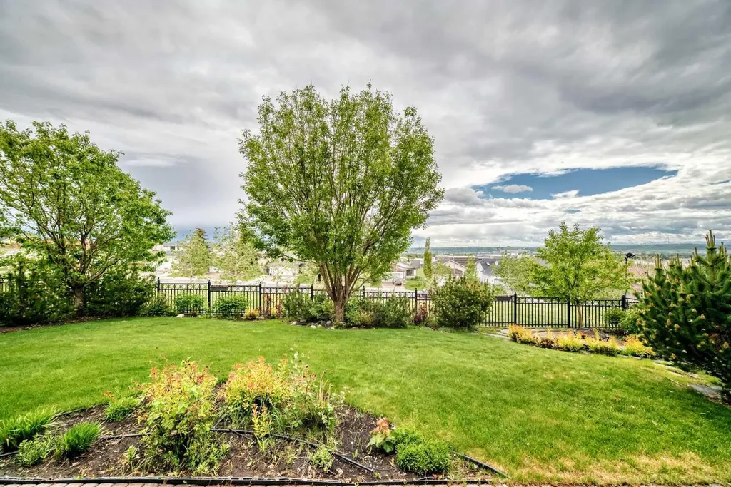 103 Arbour Vista Road NW Calgary AB T3G 5G3