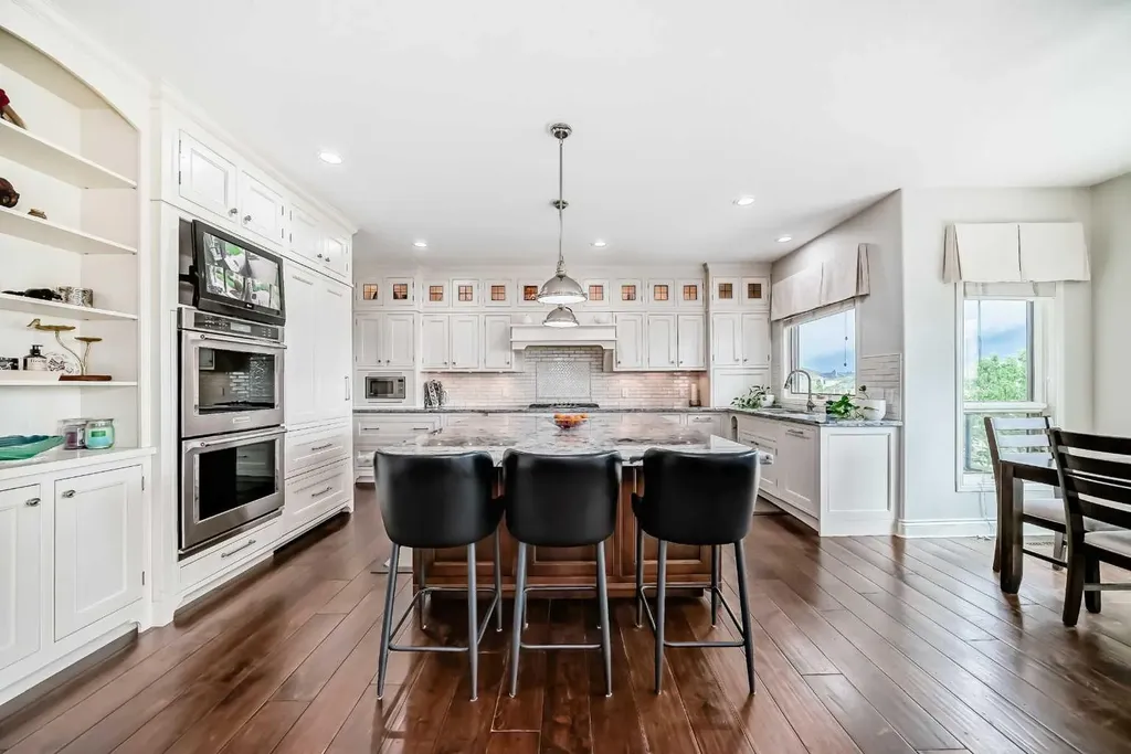 103 Arbour Vista Road NW Calgary AB T3G 5G3