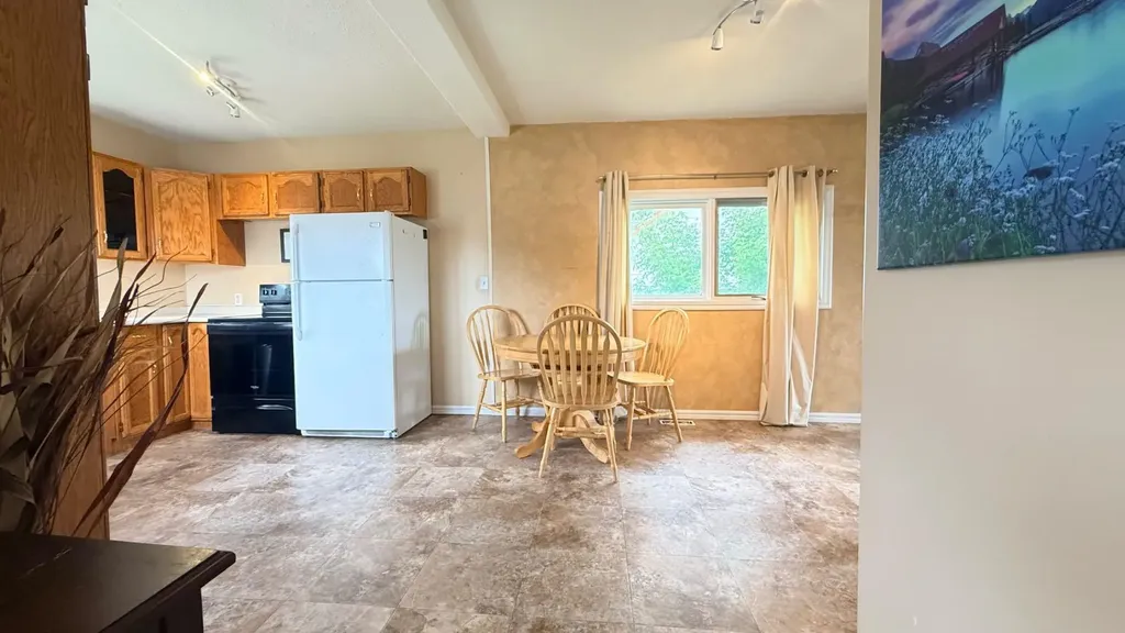 5301 51 Street Lloydminster AB T9V 0P5