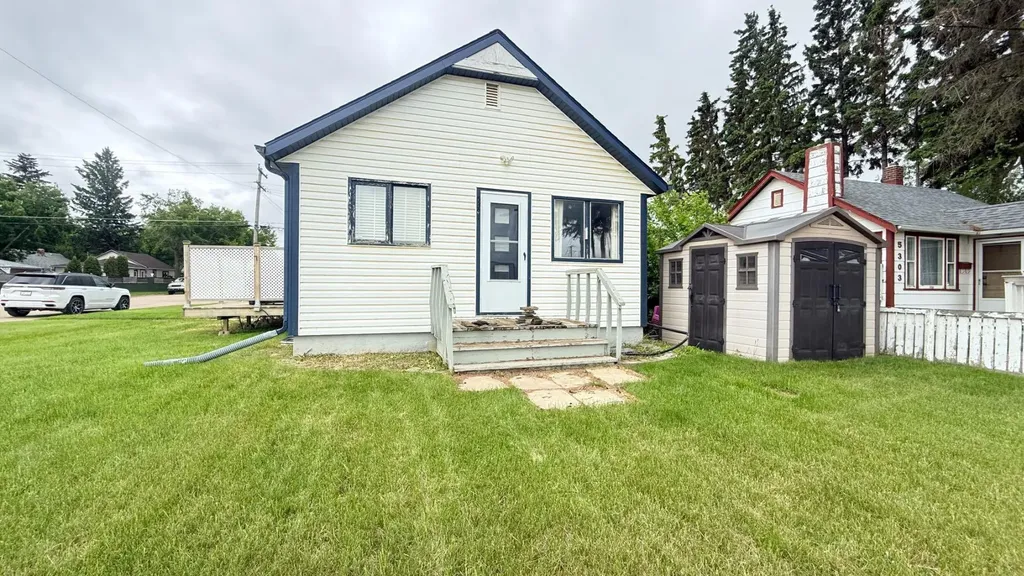 5301 51 Street Lloydminster AB T9V 0P5