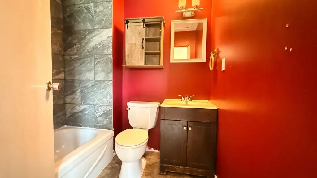 5301 51 Street Lloydminster AB T9V 0P5